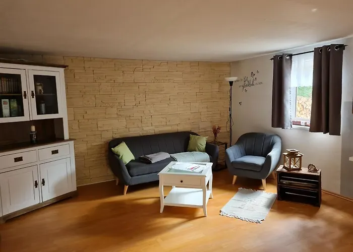 Haus Steindoebra * كلينغنتال